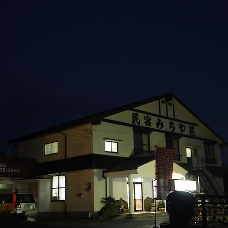 ホテルMinshuku Michiyasou 霧島市 エクステリア 写真